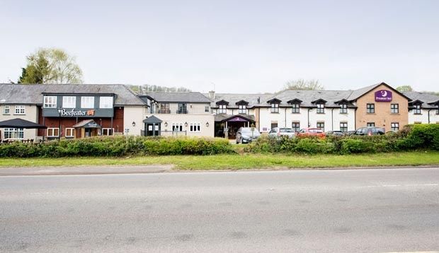 Premier Inn Cardiff West Exterior photo